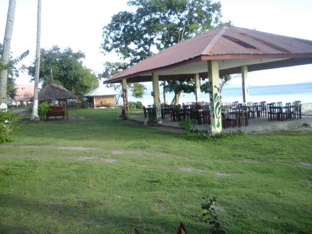Punta Del Sol Araceli Beach Resort Самал Екстериор снимка