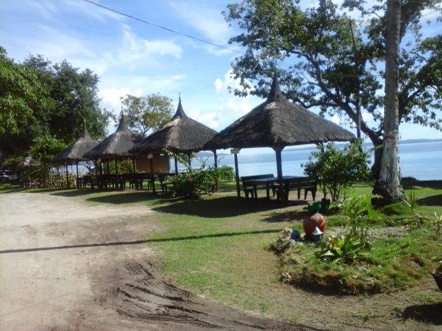 Punta Del Sol Araceli Beach Resort Самал Екстериор снимка
