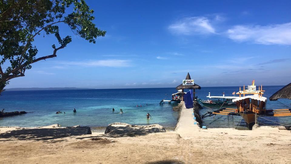 Punta Del Sol Araceli Beach Resort Самал Екстериор снимка